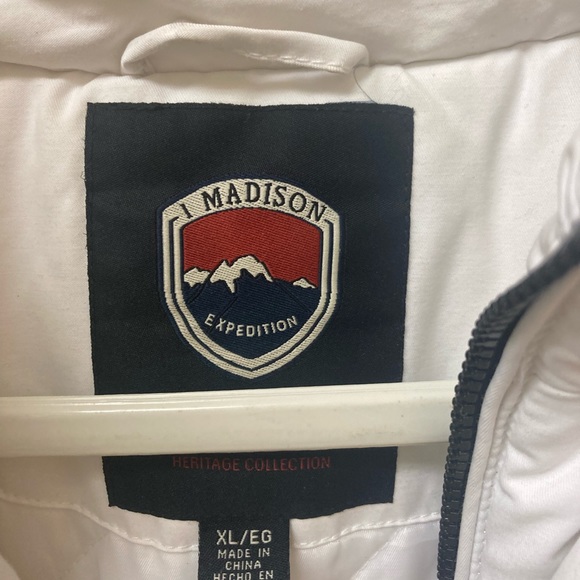 I MADISON Coat with Detachable Hood (XL) - Picture 2 of 11